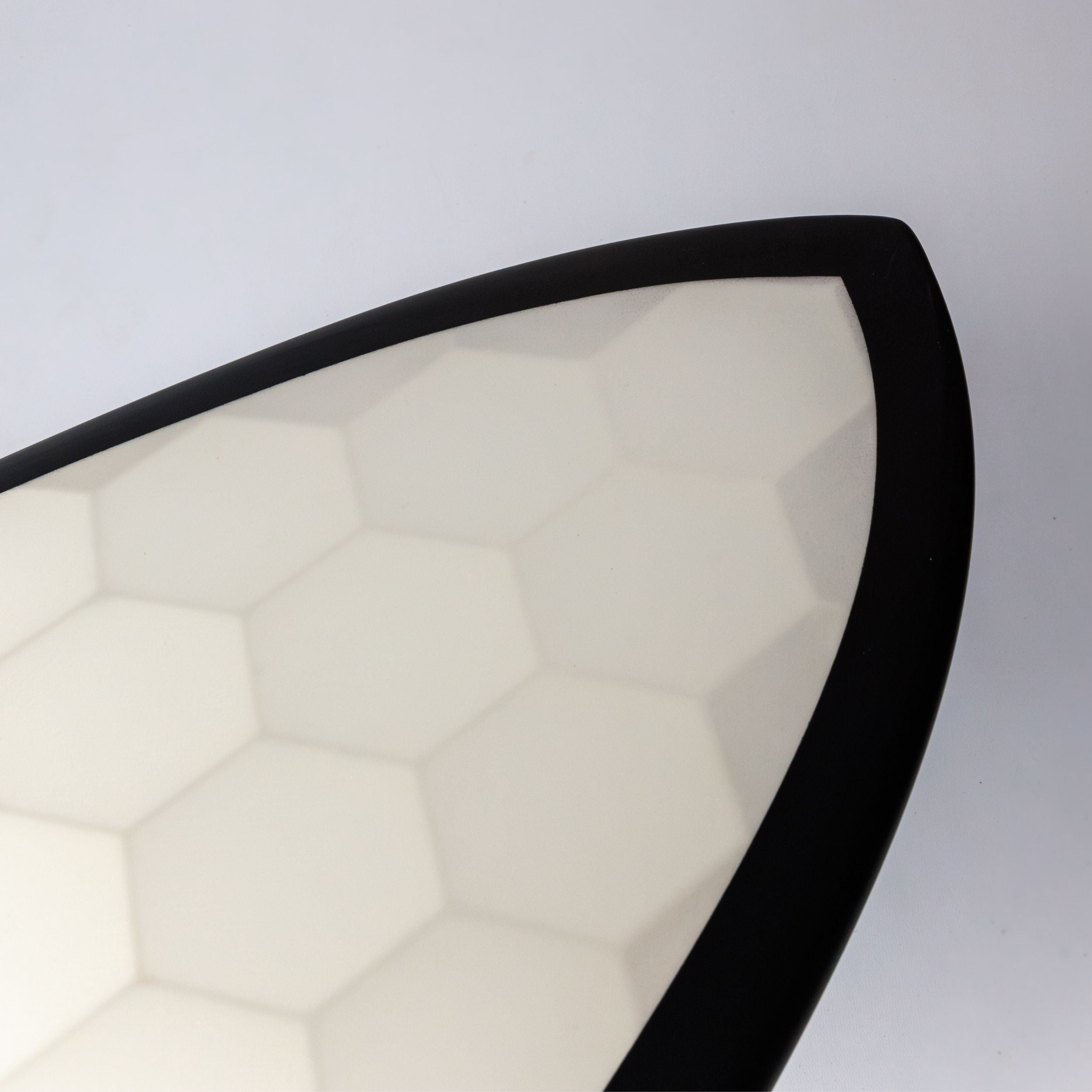 Nose d'une planche de surf Wyve vu du deck