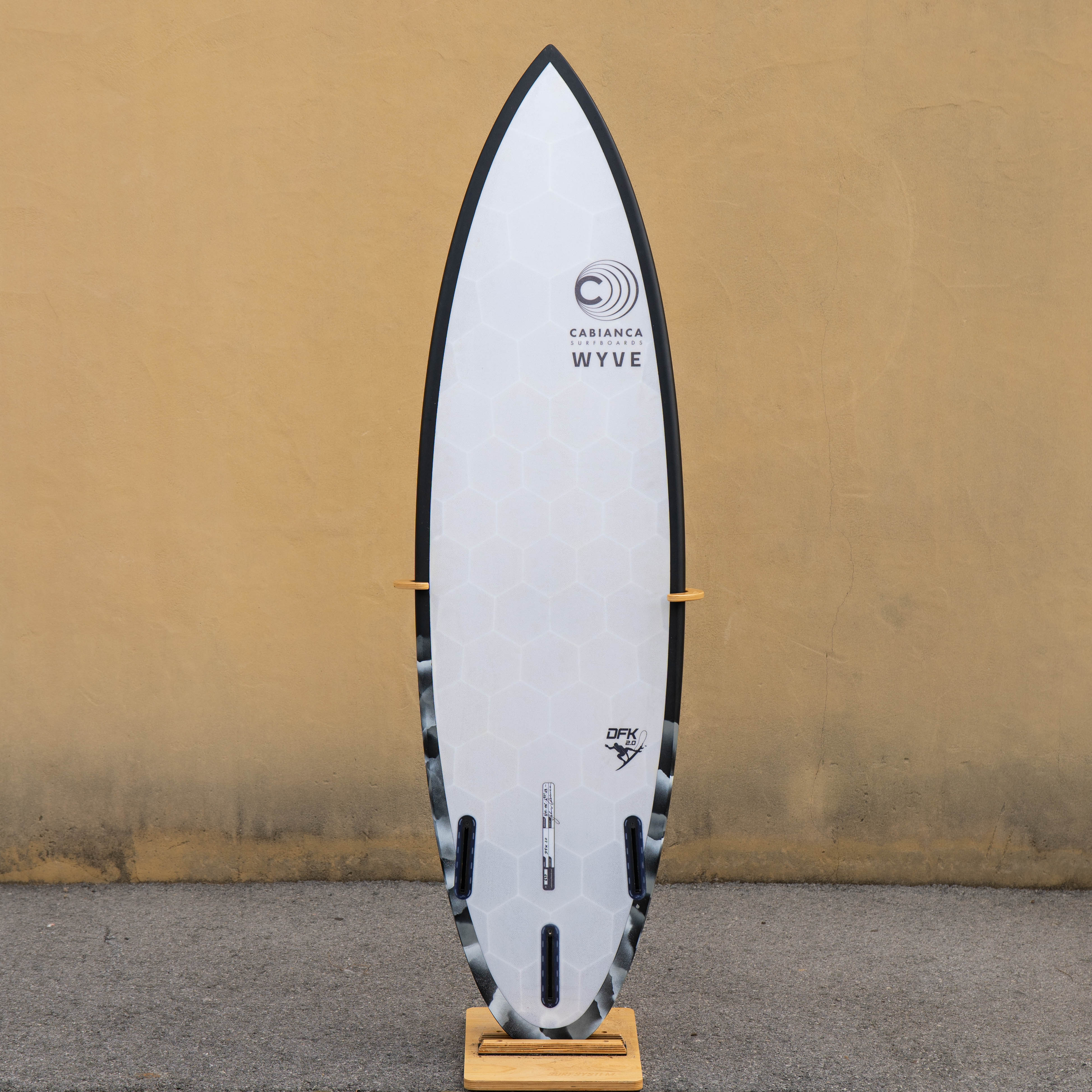 planche de surf occasion Wyve DFK